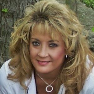 Meet your Posher, Betsy